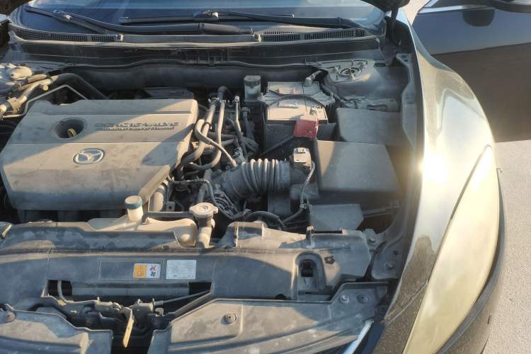 Used Mazda 6 2010 Coupe 2.5L Automatic Supreme Edition Engine Bay Left