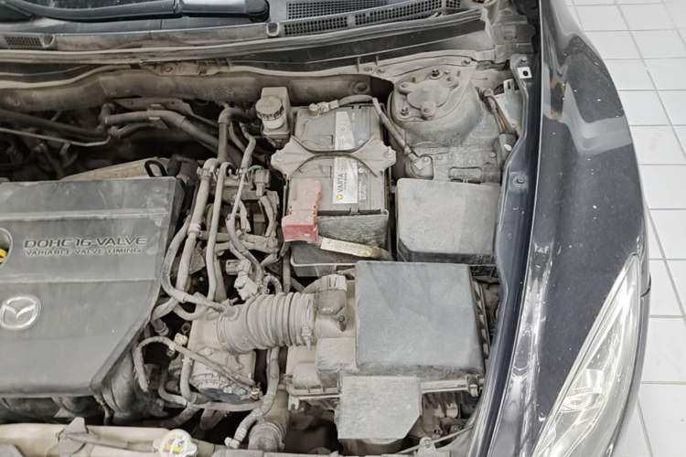 Used Mazda 6 2010 Coupe 2.0L Automatic Luxury Edition Engine Bay Left