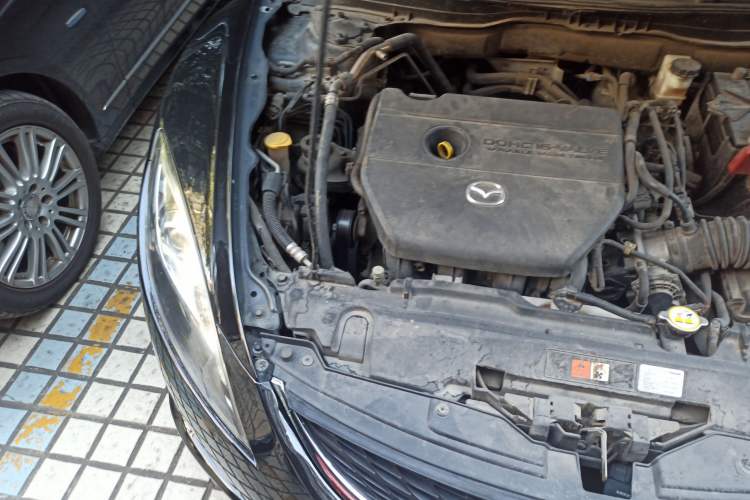 Used Mazda 6 2010 2.0L Manual Transmission Engine Bay Right