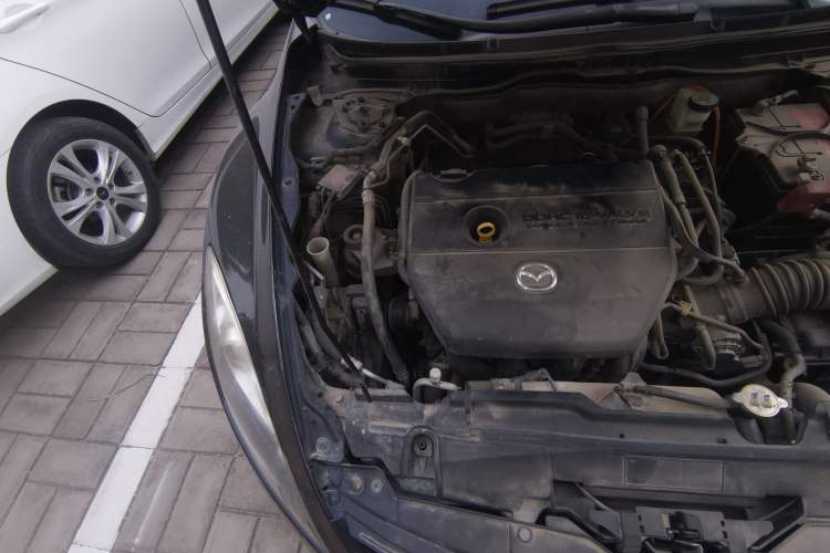 Used Mazda 6 2010 Coupe 2.0L Automatic Luxury Edition Engine Bay Right