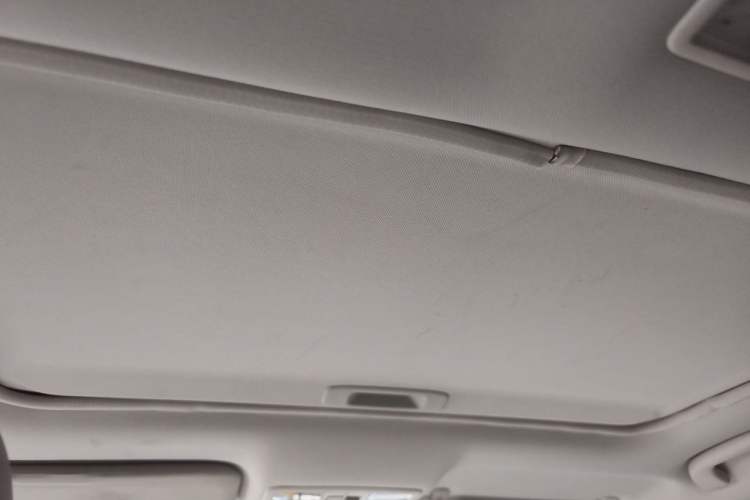 Used Mazda 6 2010 2.0L Automatic Luxury Edition Headliner