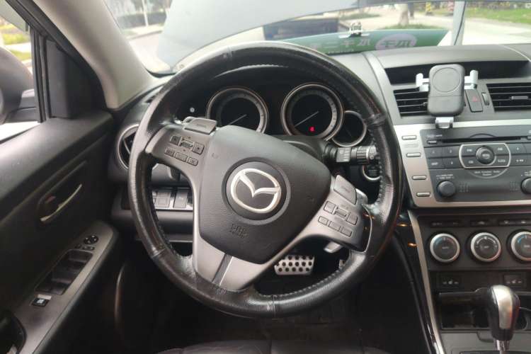 Used Mazda 6 2010 Coupe 2.5L Automatic Supreme Edition Steering Wheel