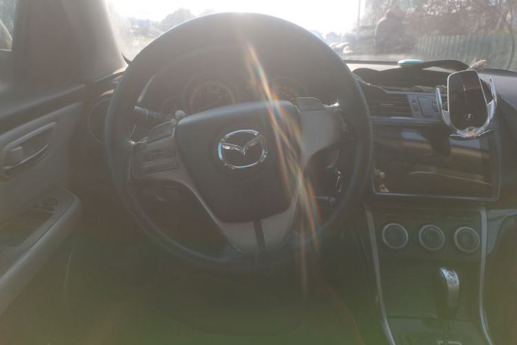 Used Mazda 6 2010 Coupe 2.5L Automatic Supreme Edition Steering Wheel