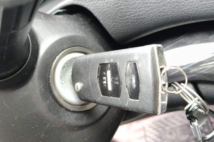 Used Mazda 6 2010 2.0L Manual Transmission Vehicle Key