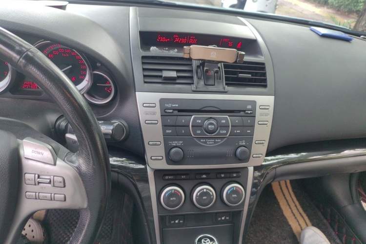Used Mazda 6 2010 Coupe 2.5L Automatic Supreme Edition Audio And AC Panel