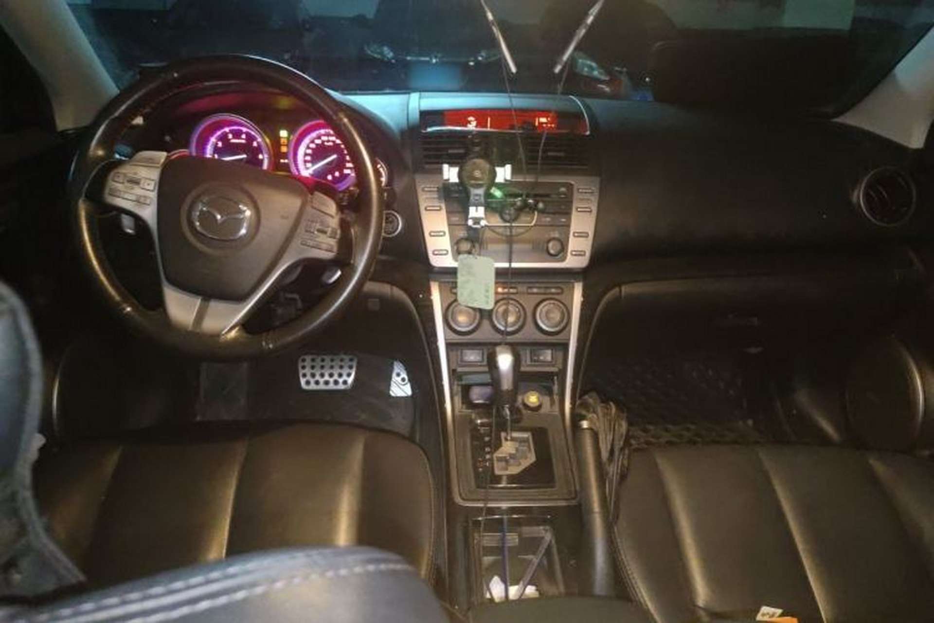 Used Mazda 6 2010 Coupe 2.5L Automatic Supreme Edition Center Console