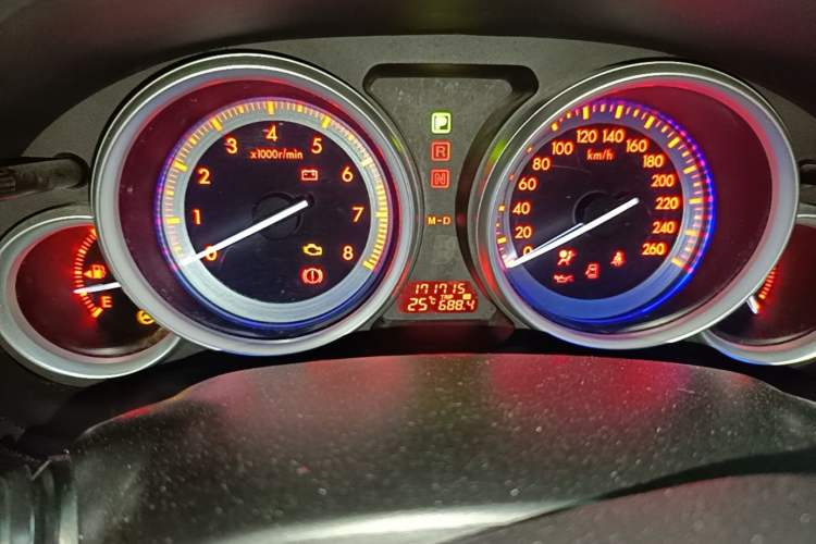 Used Mazda 6 2010 Coupe 2.0L Automatic Luxury Edition Odometer Close Up