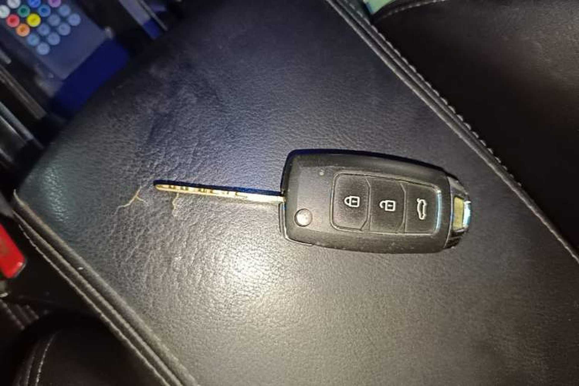 Used Mazda 6 2010 Coupe 2.0L Automatic Luxury Edition Vehicle Key