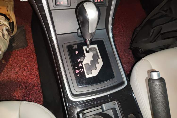 Used Mazda 6 2010 Coupe 2.5L Automatic Supreme Edition Gear Lever