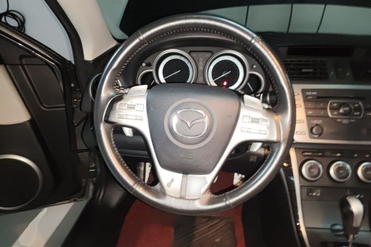 Used Mazda 6 2010 Coupe 2.5L Automatic Supreme Edition Steering Wheel