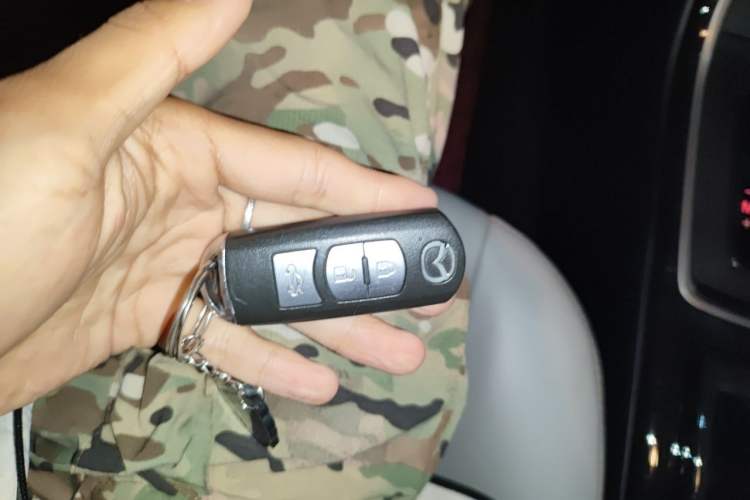 Used Mazda 6 2010 Coupe 2.5L Automatic Supreme Edition Vehicle Key
