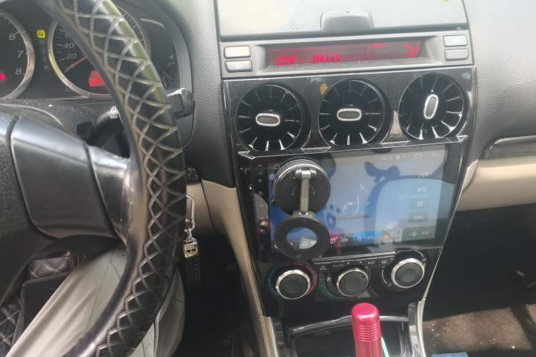 Used Mazda 6 2010 2.0L Automatic Luxury Edition Audio And AC Panel