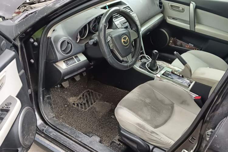 Used Mazda 6 2010 2.0L Manual Transmission Driver Seat