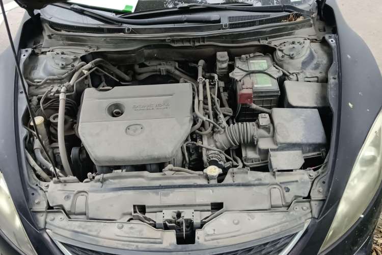 Used Mazda 6 2010 2.0L Manual Transmission Engine Bay