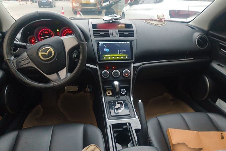 Used Mazda 6 2010 Coupe 2.0L Automatic Luxury Edition Center Console