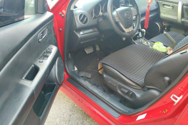 Used Mazda 6 2010 Coupe 2.0L Automatic Luxury Edition Driver Seat