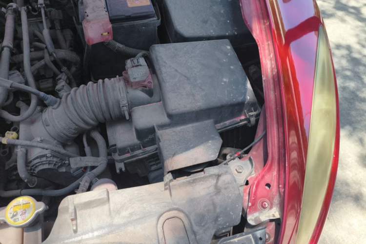 Used Mazda 6 2010 2.0L Automatic Luxury Edition Engine Bay Left