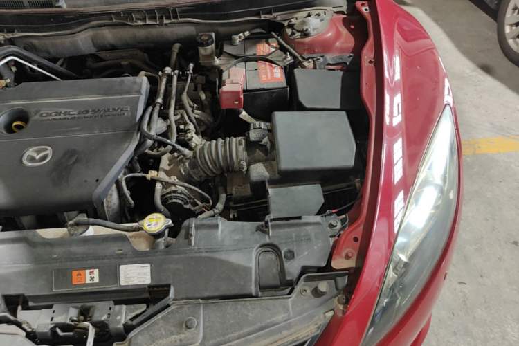 Used Mazda 6 2010 2.0L Automatic Luxury Edition Engine Bay Left
