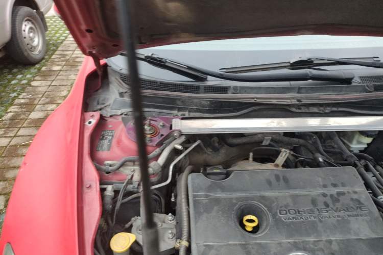 Used Mazda 6 2010 Coupe 2.5L Automatic Supreme Edition Engine Bay Right