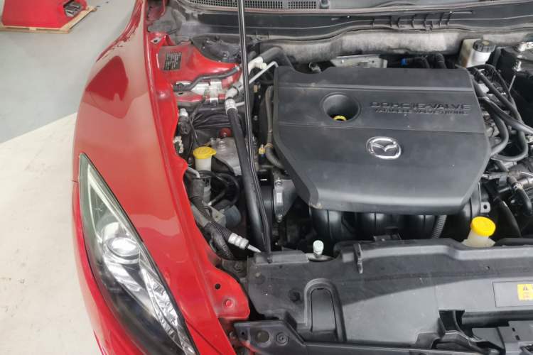 Used Mazda 6 2010 Coupe 2.5L Automatic Supreme Edition Engine Bay Right