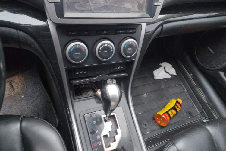 Used Mazda 6 2010 Coupe 2.5L Automatic Supreme Edition Gear Lever