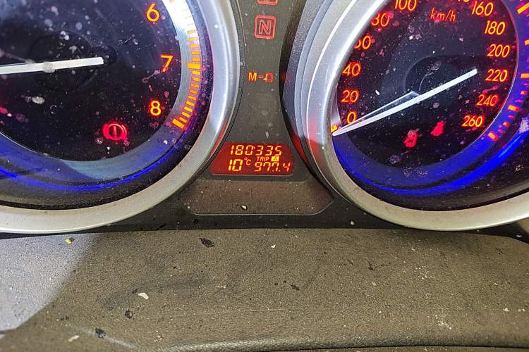 Used Mazda 6 2010 2.0L Automatic Luxury Edition Odometer Close Up