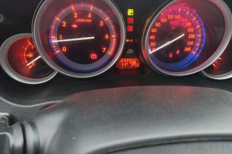 Used Mazda 6 2010 Coupe 2.5L Automatic Supreme Edition Odometer Close Up