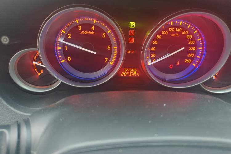 Used Mazda 6 2010 Coupe 2.5L Automatic Supreme Edition Odometer Close Up