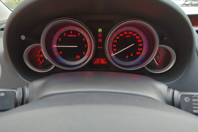 Used Mazda 6 2010 Coupe 2.0L Automatic Luxury Edition Odometer Close Up