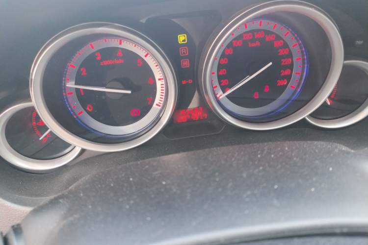 Used Mazda 6 2010 Coupe 2.5L Automatic Supreme Edition Odometer Close Up