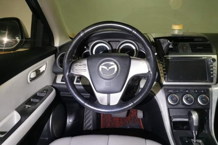 Used Mazda 6 2010 2.0L Automatic Luxury Edition Steering Wheel