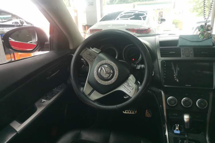 Used Mazda 6 2010 Coupe 2.5L Automatic Supreme Edition Steering Wheel