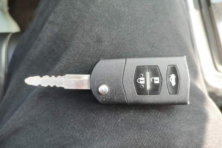 Used Mazda 6 2010 Coupe 2.0L Automatic Luxury Edition Vehicle Key