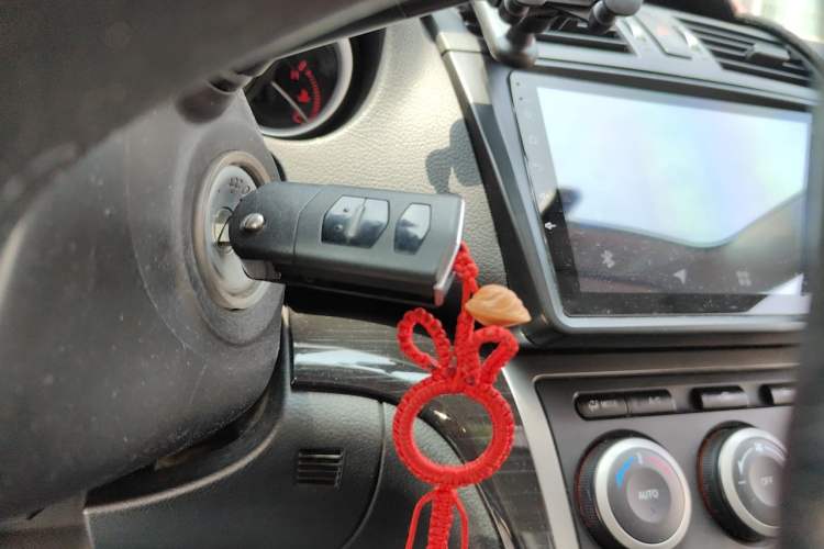 Used Mazda 6 2010 2.0L Automatic Luxury Edition Vehicle Key