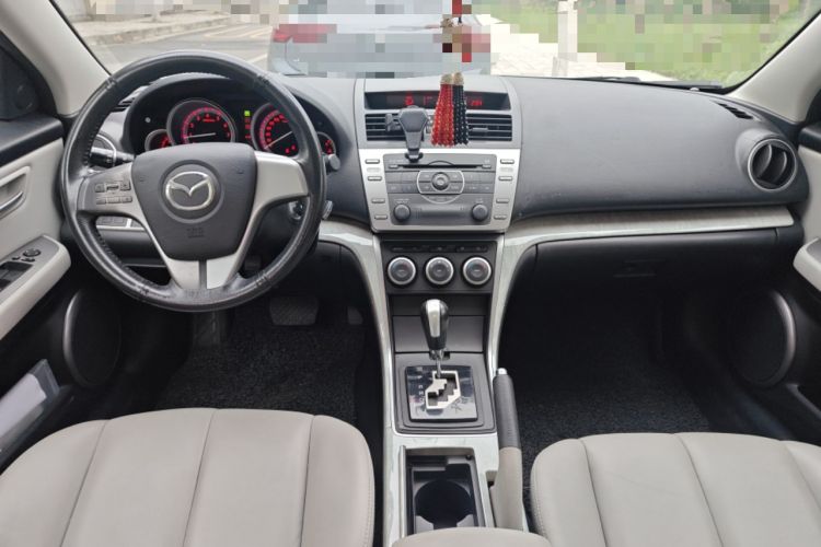 Used Mazda 6 2010 2.0L Automatic Luxury Edition Center Console