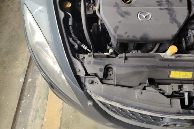 Used Mazda 6 2010 Coupe 2.0L Automatic Luxury Edition Engine Bay Right