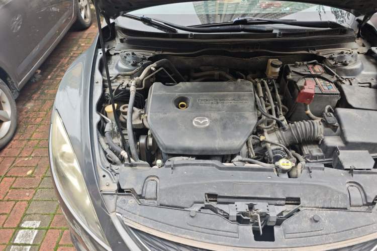 Used Mazda 6 2010 2.0L Automatic Luxury Edition Engine Bay Right