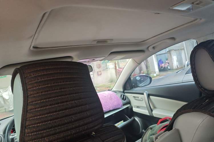 Used Mazda 6 2010 2.0L Automatic Luxury Edition Headliner