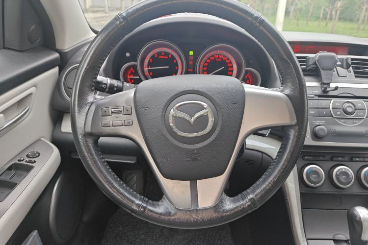 Used Mazda 6 2010 2.0L Automatic Luxury Edition Steering Wheel