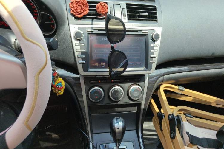 Used Mazda 6 2010 Coupe 2.0L Automatic Luxury Edition Audio And AC Panel