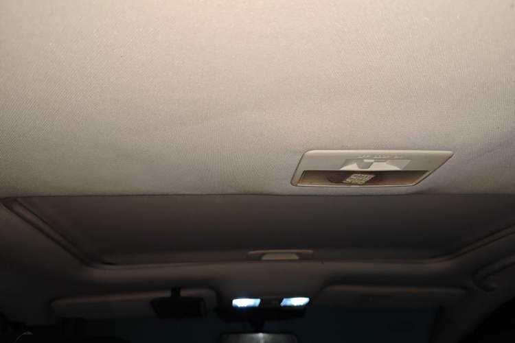 Used Mazda 6 2010 Coupe 2.0L Automatic Luxury Edition Headliner
