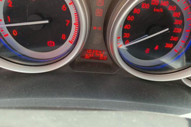 Used Mazda 6 2010 Coupe 2.0L Automatic Luxury Edition Odometer Close Up
