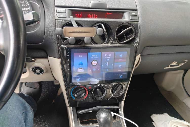 Used Mazda 6 2011 2.0L Automatic Fashion Edition Audio And AC Panel