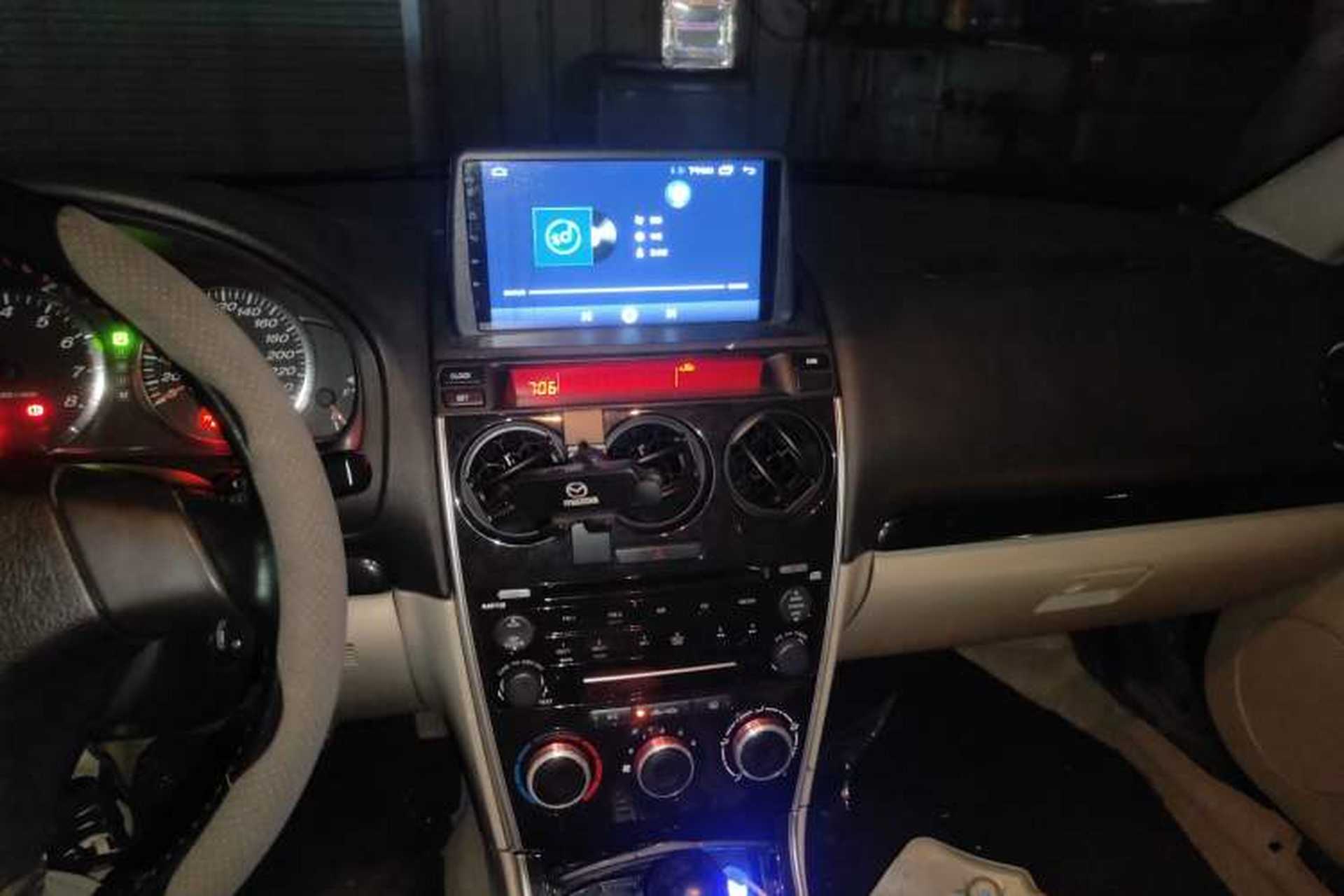 Used Mazda 6 2011 2.0L Automatic Fashion Edition Audio And AC Panel