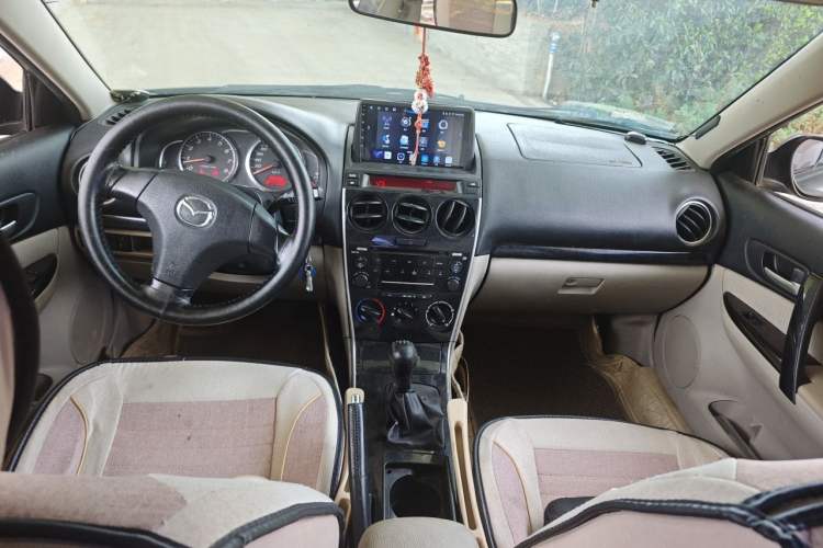 Used Mazda 6 2011 2.0L Manual Trim Center Console