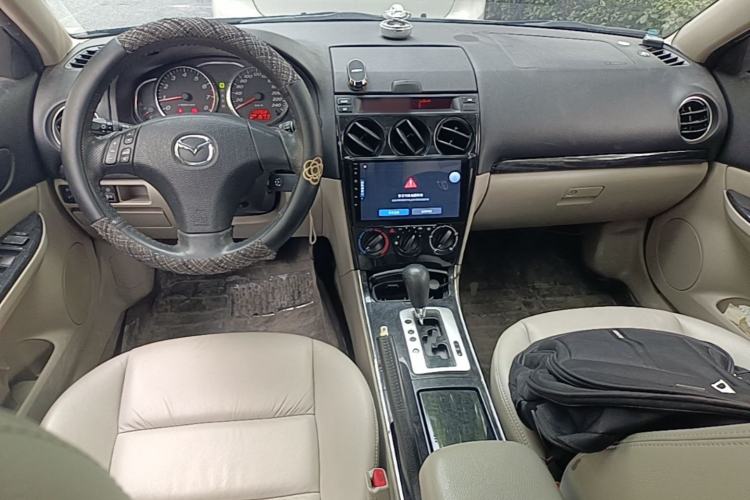 Used Mazda 6 2011 2.0L Automatic Luxury Version Center Console