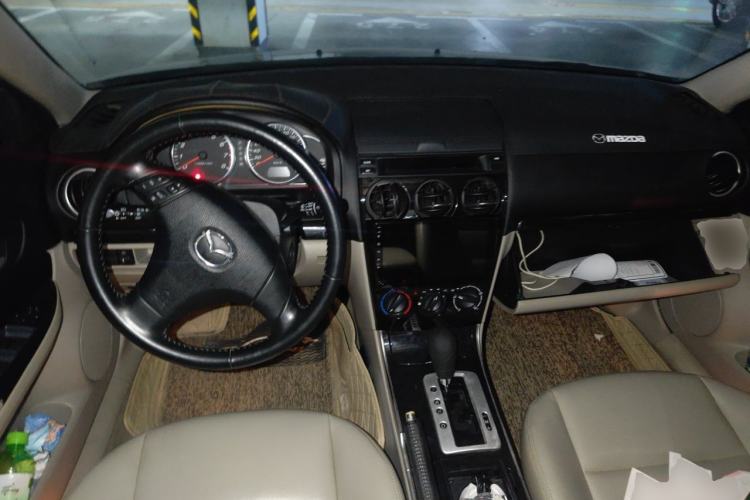 Used Mazda 6 2011 2.0L Automatic Fashion Edition Center Console