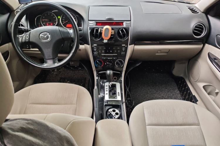 Used Mazda 6 2011 2.0L Automatic Fashion Edition Center Console