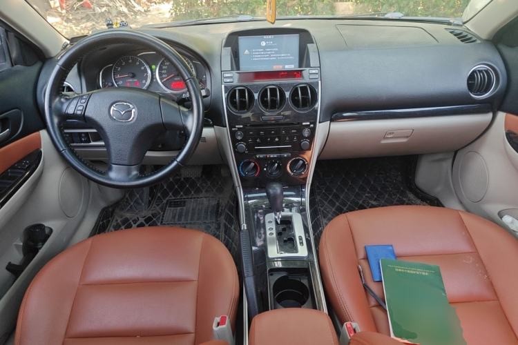 Used Mazda 6 2011 2.0L Automatic Fashion Edition Center Console