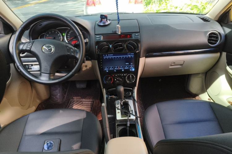 Used Mazda 6 2011 2.0L Automatic Fashion Edition Center Console